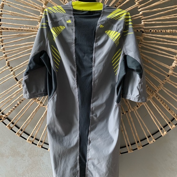 SOLD! Adidas Compression shirt - Picture 2 of 8